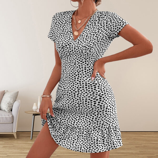 Fashion V-neck Loose Casual Holiday Floral Print Dress Women - Image 6