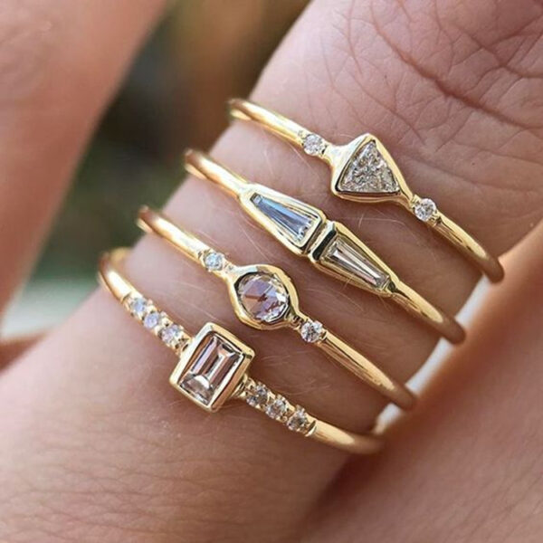 Square Zirconium Four-piece Diamond Ring - Image 7