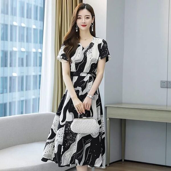 Fashion Mid-length Loose Plus Size Women's Skirt - Image 3