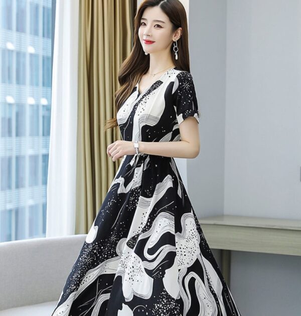 Fashion Mid-length Loose Plus Size Women's Skirt - Image 4