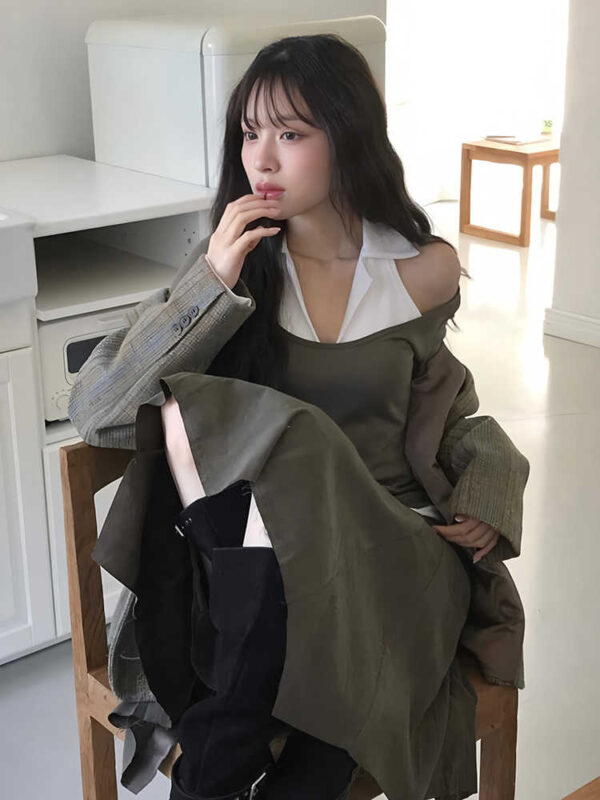 Bottoming Shirt - Image 2