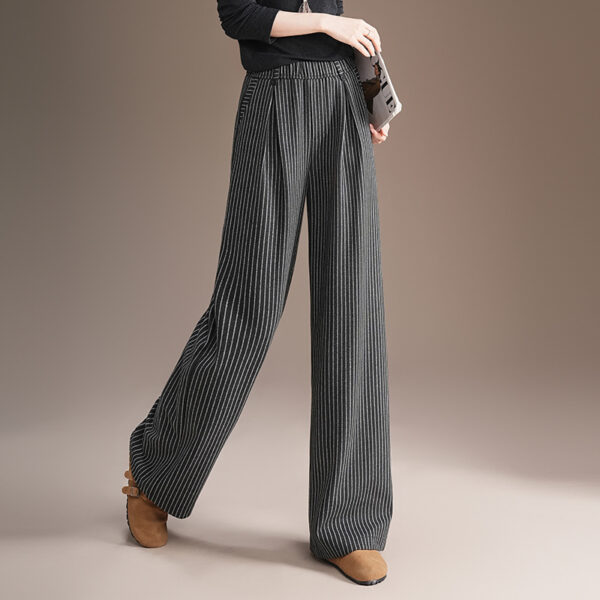 Women's Loose Fashion Slimming Draping Straight Pants - Image 3