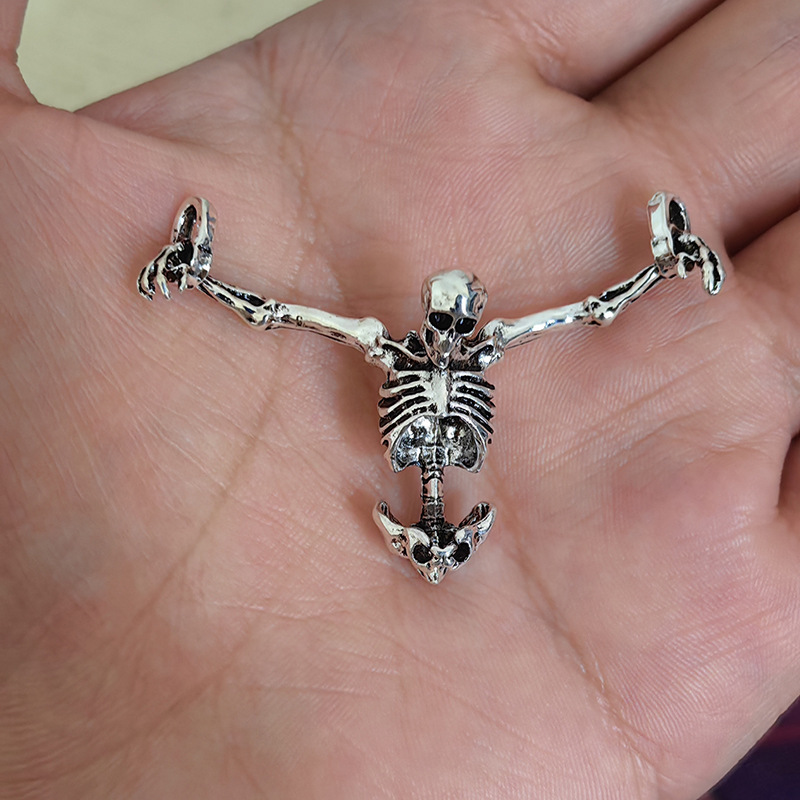 Halloween Skull Necklace Fashion Retro Punk Style Pendant Jewelry - Image 4