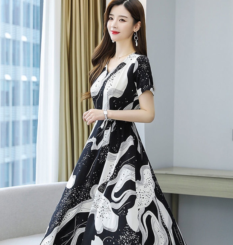 Fashion Mid-length Loose Plus Size Women's Skirt - Image 3