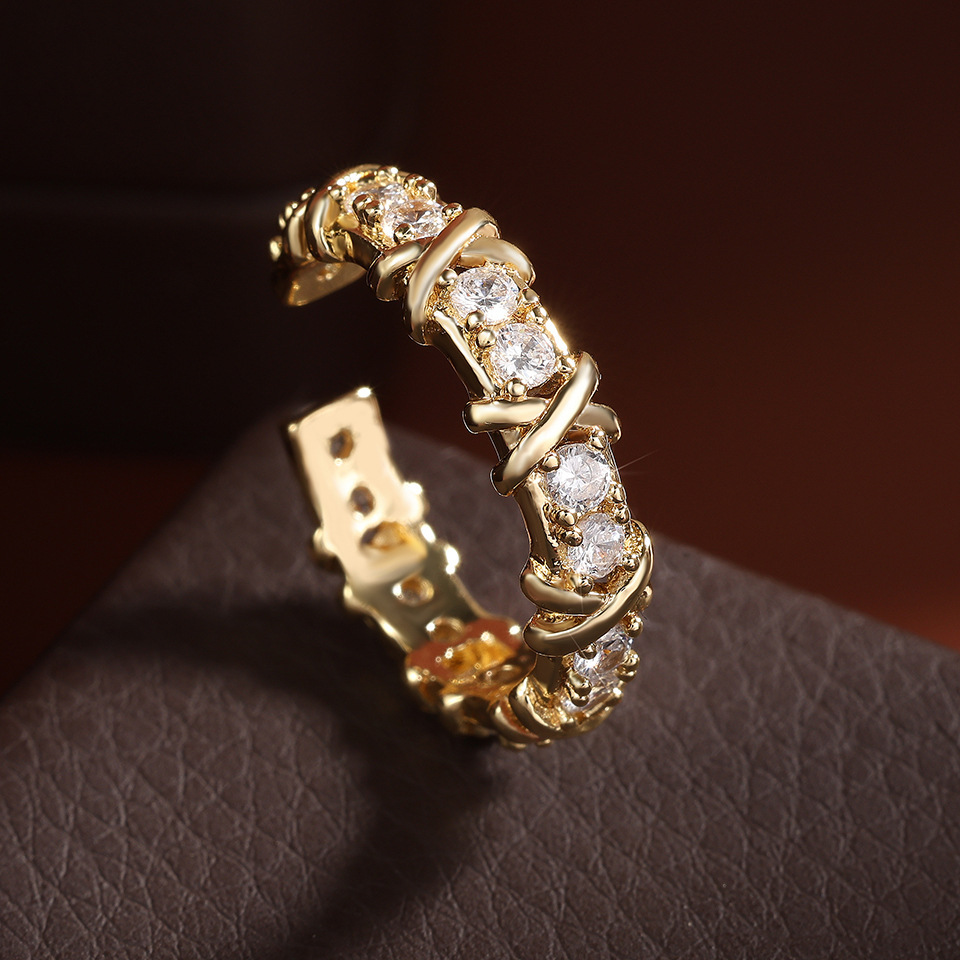 Fashion Inlaid Zircon Bracelet For Men And Women - Image 3