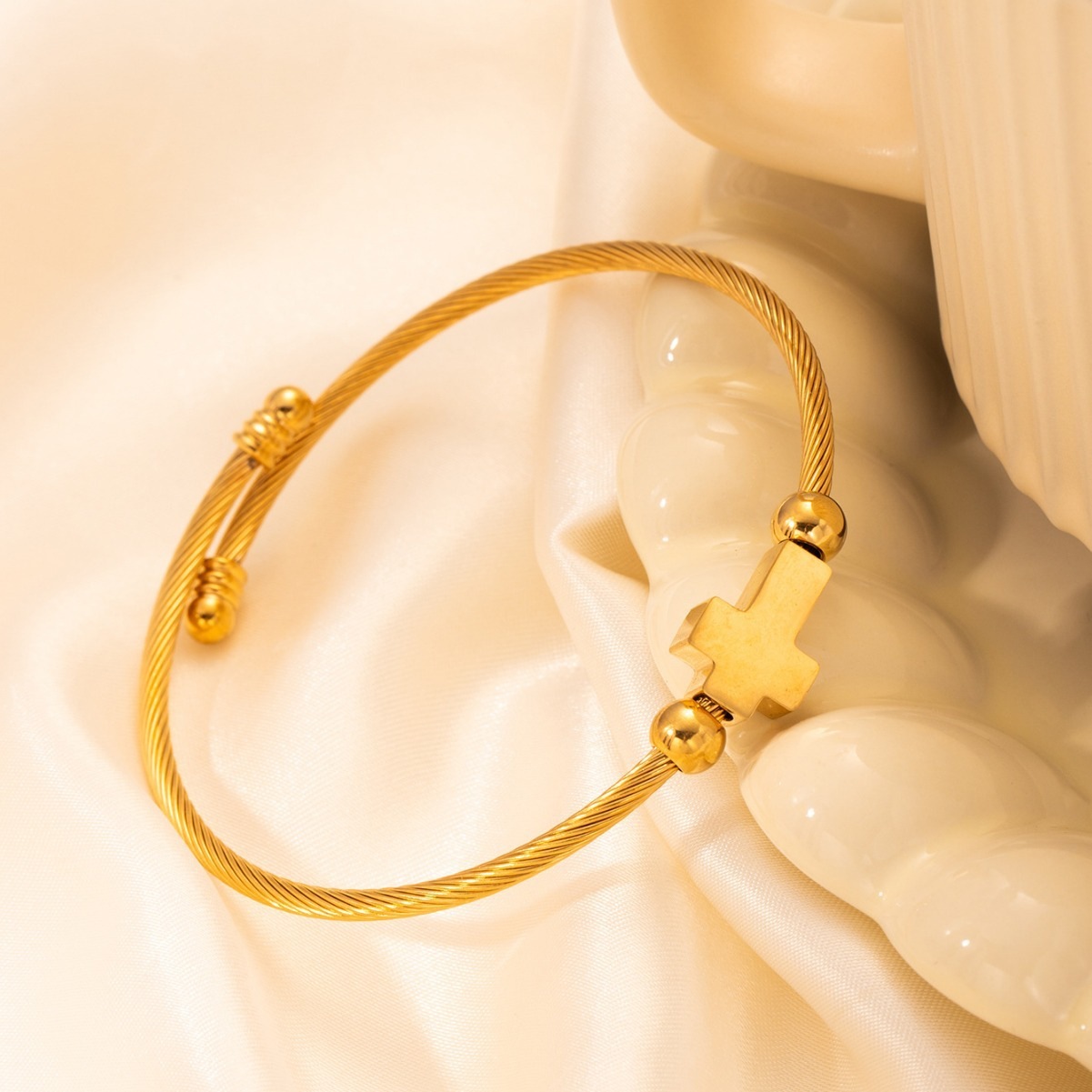 Titanium Steel Retro With Opening Adjustable Cross Bracelet - Image 7