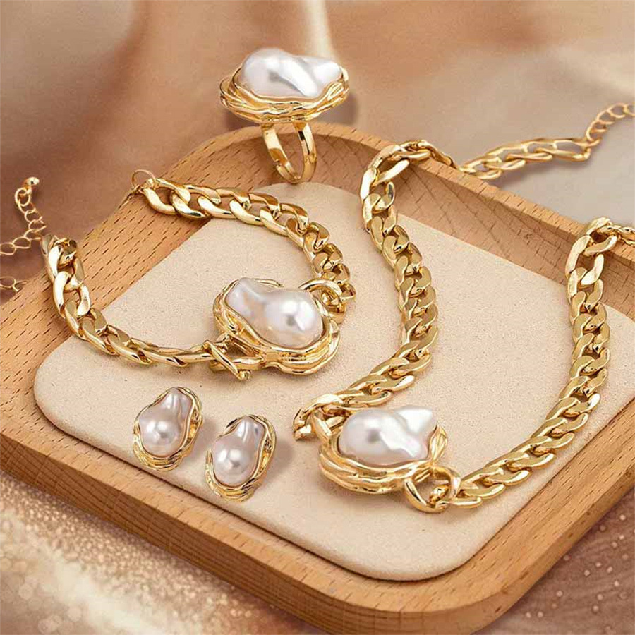 Trendy Hot Sale Shaped Pearl Suit Vintage Necklace - Image 3