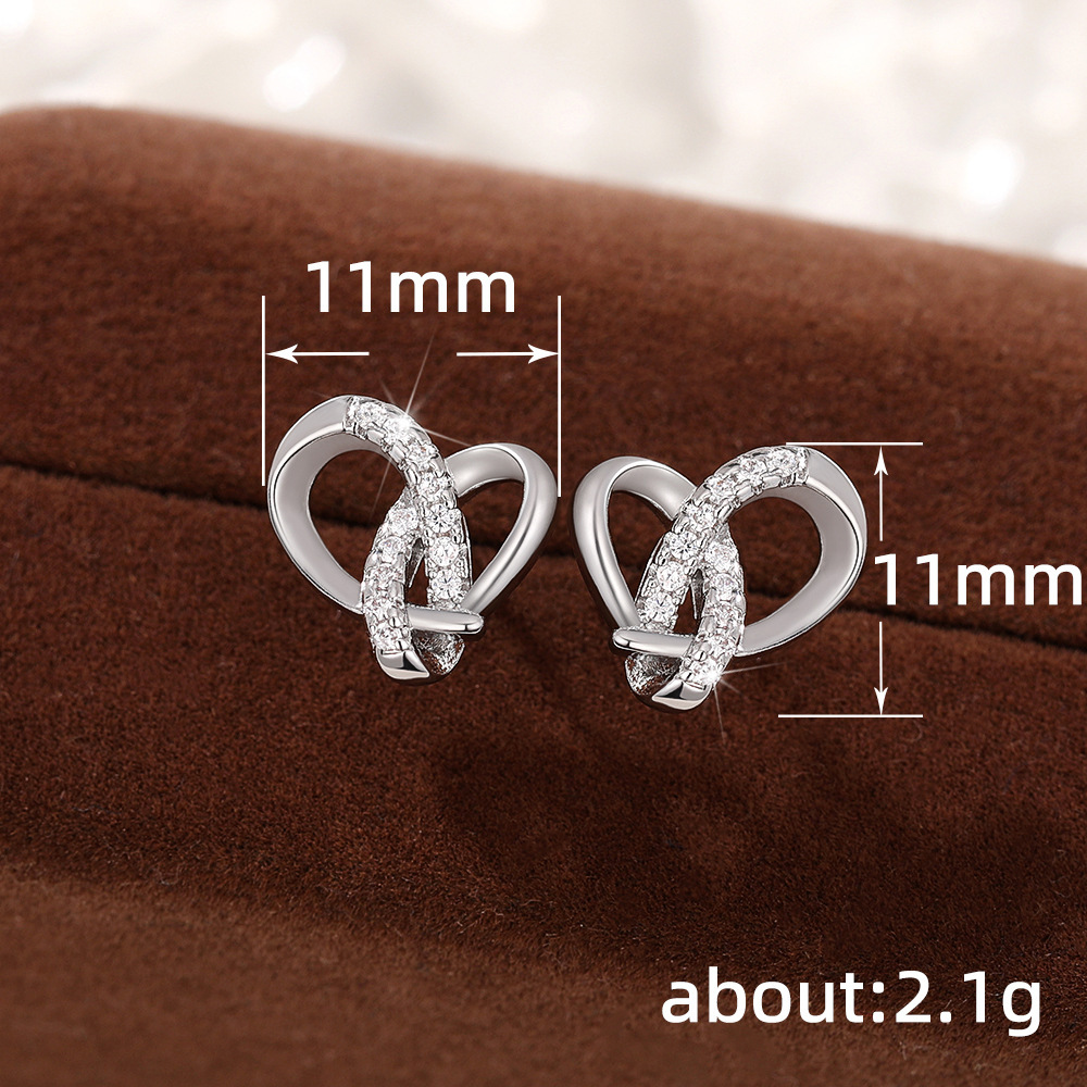 Simple Winding Triangle Micro Inlaid Romantic Heart-shaped Earrings - Image 3