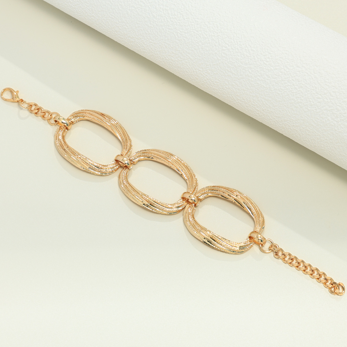 Personality Metal Geometry Creative Simple Necklace Bracelet Jewelry Suit - Image 3