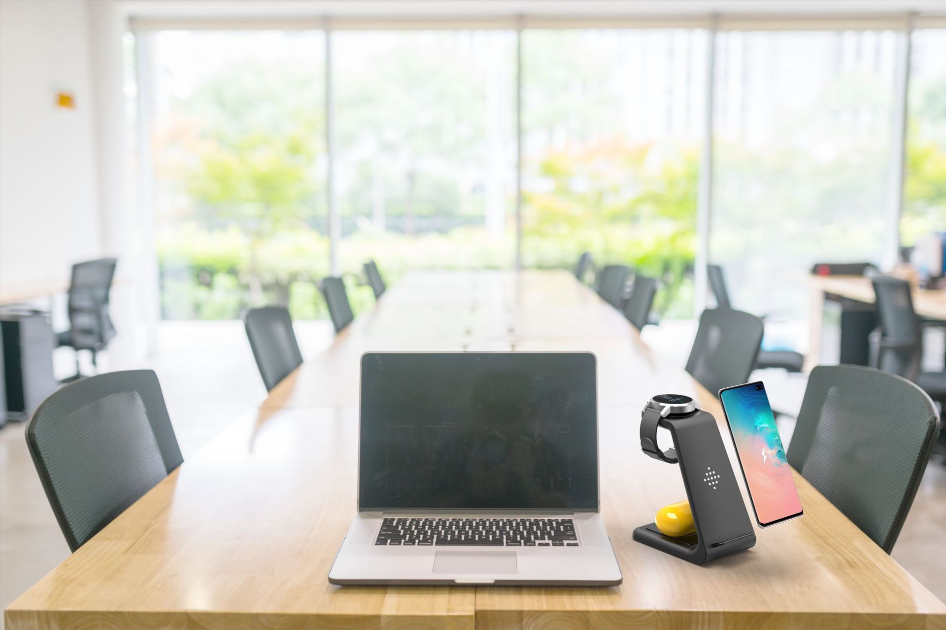 3-in-1 Stand Wireless Charger - Image 6