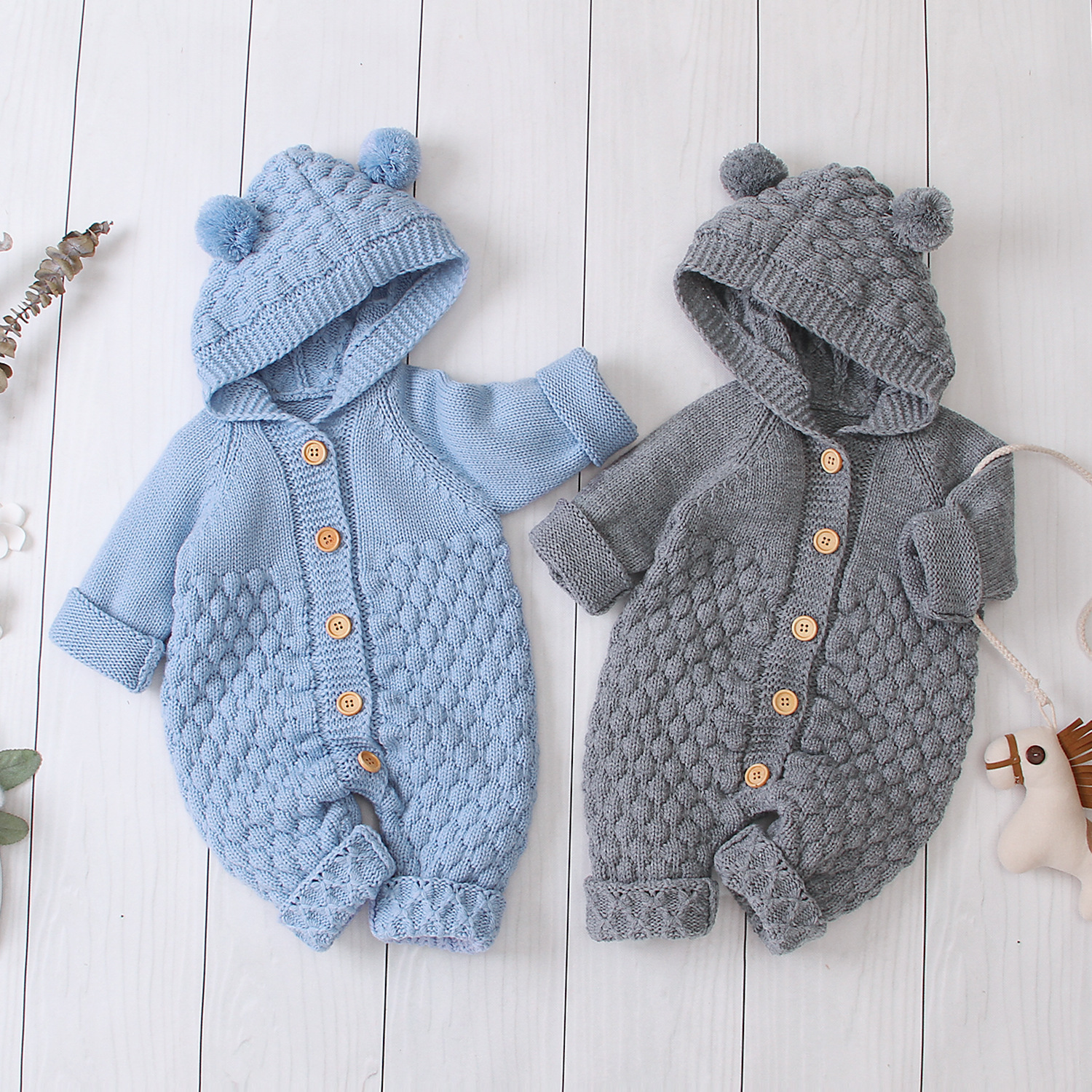 Baby knitted jumpsuit - Image 2