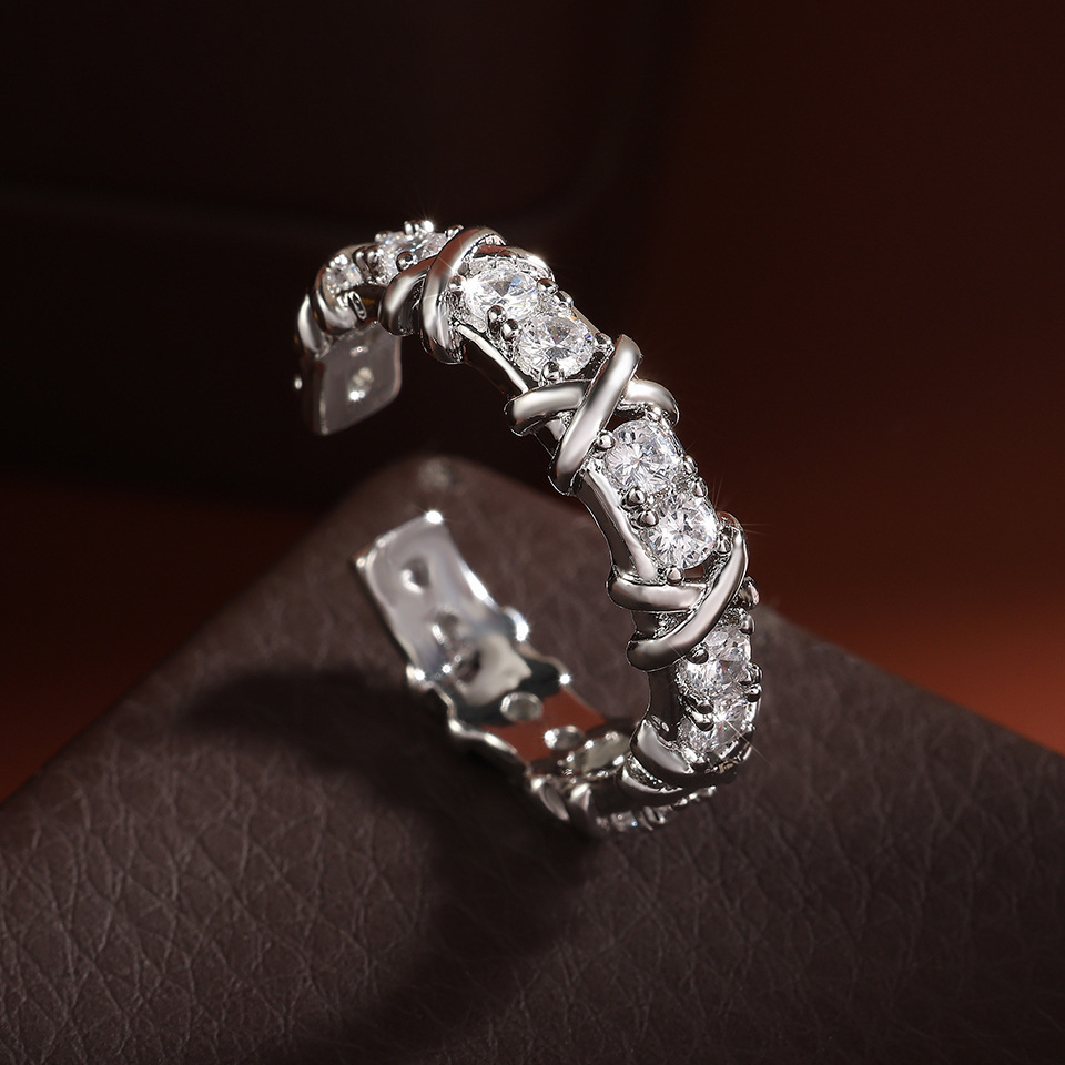 Fashion Inlaid Zircon Bracelet For Men And Women - Image 8